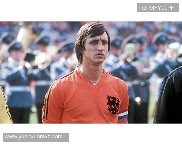 荷兰足球传奇球星盘点从克鲁伊夫到范尼的辉煌岁月 荷兰足球传奇球星盘点从克鲁伊夫到范尼的辉煌岁月